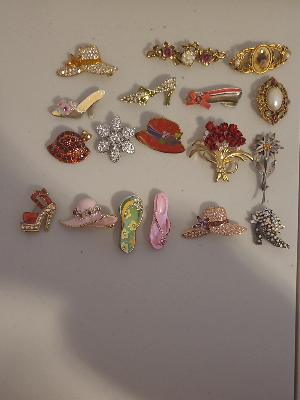Assorted Pink and Gold Women’s Fashion Brooch - No Brand
